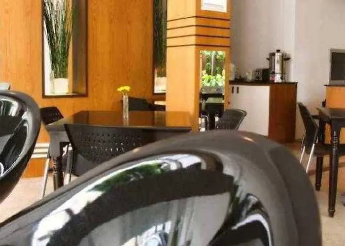Hotel S2s Boutique 3*